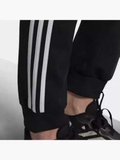 Adidas Primegreen Essentials Warm-Up Slim Tapered 3-Streifen Trainingshose -Bekleidungsdiscounter 8012 H48447 P2